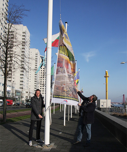 Vlaggenparade Rotterdam Boompjes